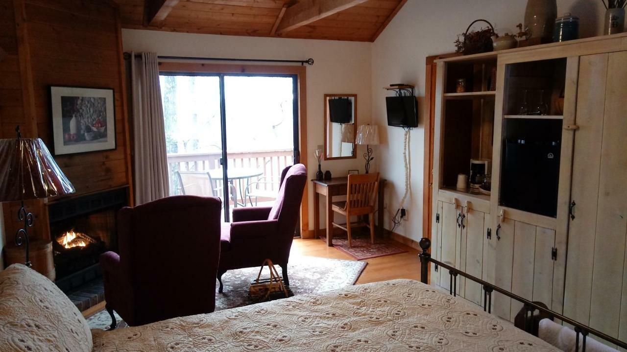 Mountain Top Lodge Далонеґа Екстер'єр фото